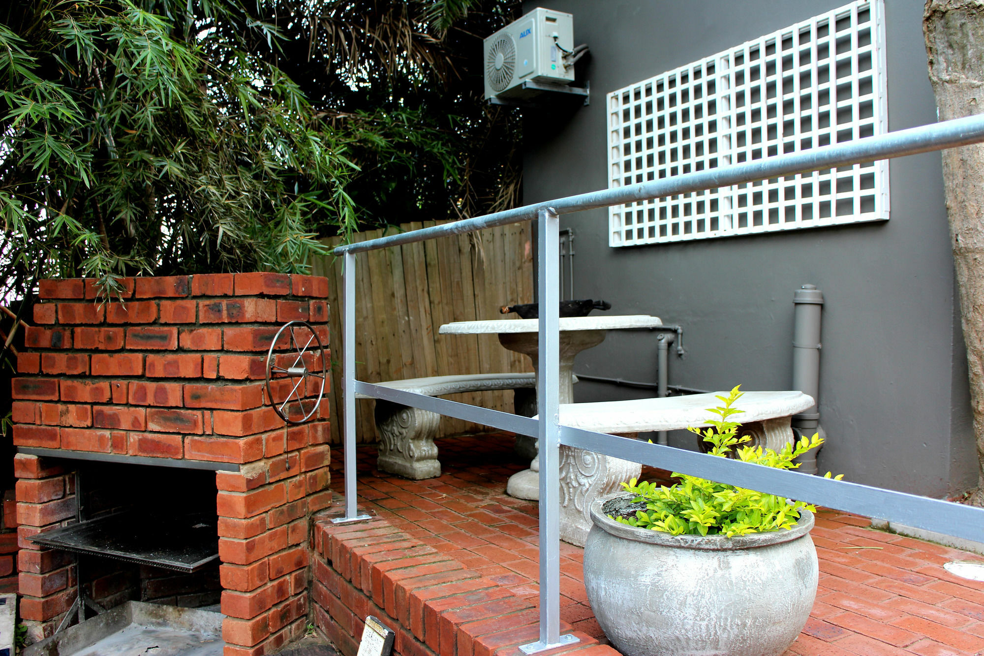 Tamarisk Bed & Breakfast Durban Exterior foto